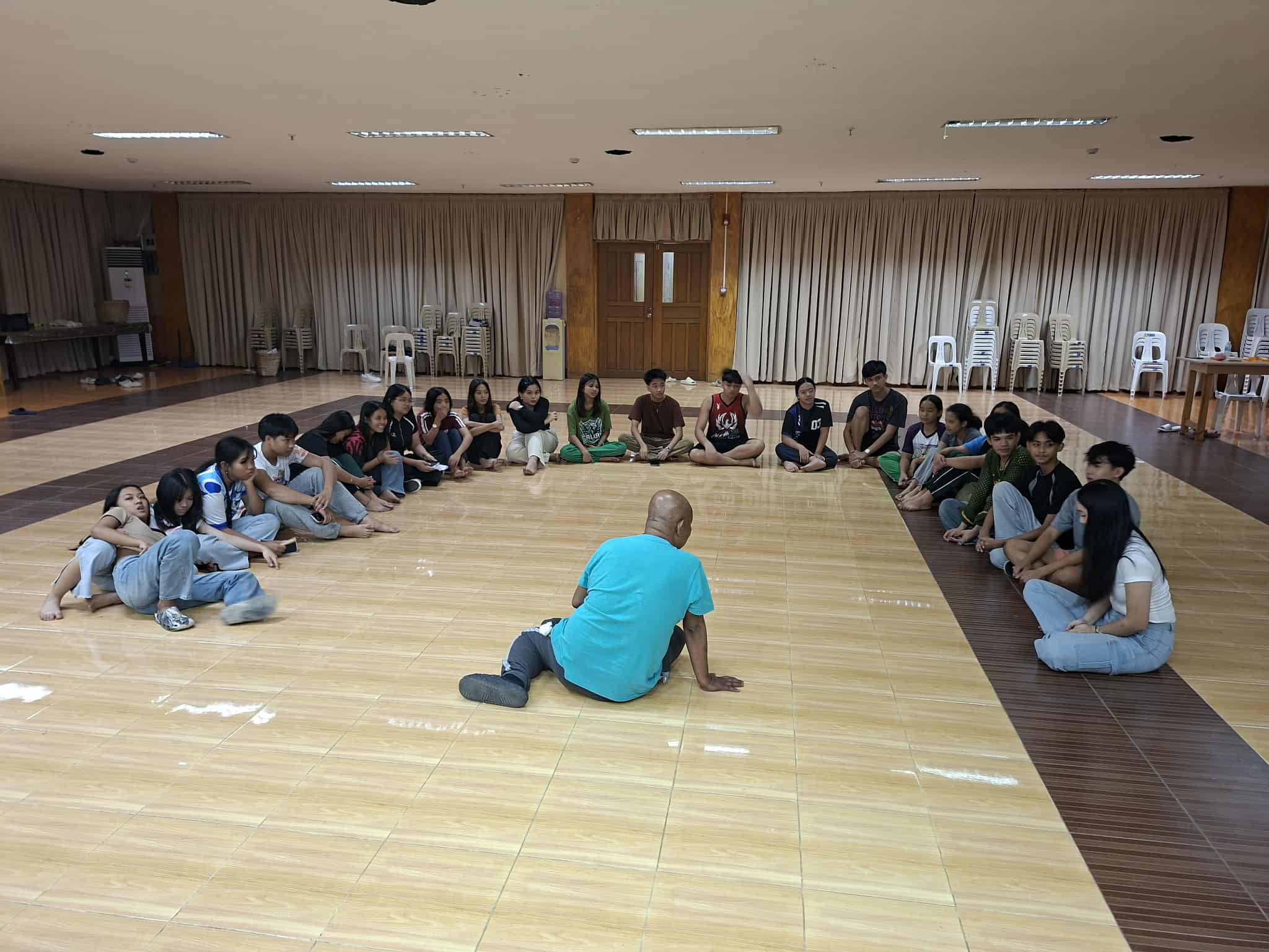 𝐂𝐔𝐋𝐓𝐔𝐑𝐀𝐋 𝐏𝐑𝐎𝐆𝐑𝐀𝐌 𝐥 𝐔𝐂𝐂 𝐬𝐩𝐞𝐚𝐫𝐡𝐞𝐚𝐝𝐬 𝐚 𝐭𝐡𝐞𝐚𝐭𝐞𝐫 𝐩𝐫𝐨𝐝𝐮𝐜𝐭𝐢𝐨𝐧 𝐭𝐢𝐭𝐥𝐞𝐝 "𝐓𝐇𝐄 𝐏𝐄𝐎𝐏𝐋𝐄 𝐂𝐀𝐋𝐋𝐄𝐃 𝐁𝐀𝐆𝐎"